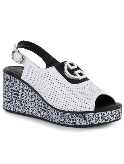 Dámské kožené sandály na platformě bílé S.Barski 7014 Dámské kožené sandály na platformě bílé S.Barski 7014