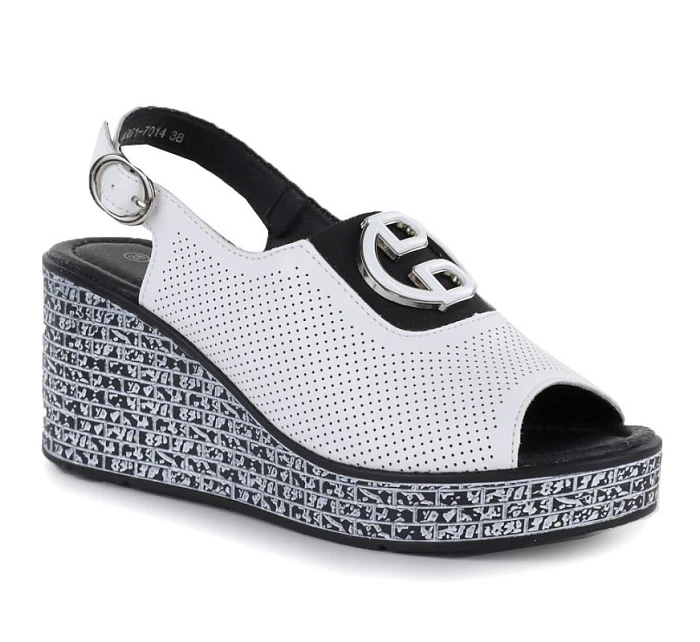 Dámské kožené sandály na platformě bílé S.Barski 7014 Dámské kožené sandály na platformě bílé S.Barski 7014