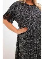 Dámské šaty Plus Size se a krajkovým černý + stříbrný model 21486186 - K-Fashion