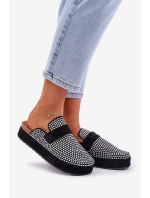 Dámské pantofle zdobené zirkony na platformě černé model 21683239 - Boto Dámské pantofle zdobené zirkony na platformě černé model 21683239 - Boto