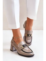 Lakované Dámské Polobotky Na Podpatku S Dekorací Béžové model 21673919 - Artiker