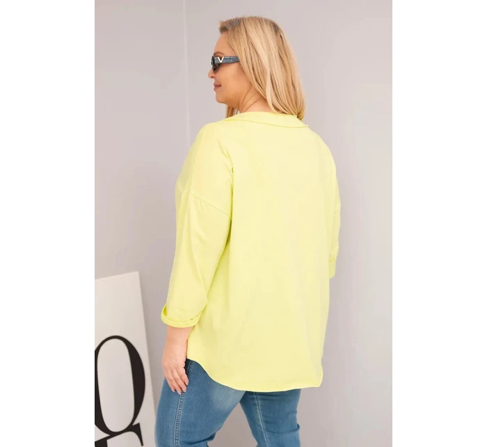 Dámská bavlněná blůza Plus Size s hlubokým V výstřihem a asymetrickým spodním lemem žlutá neon