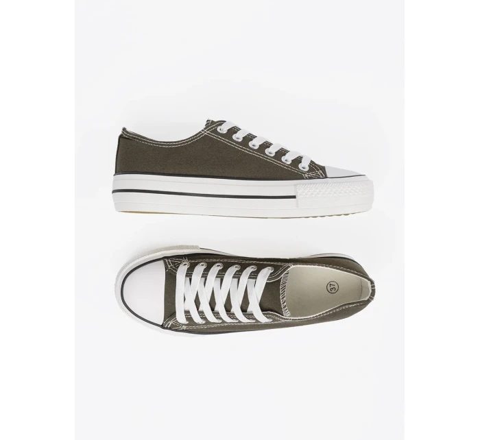 Klasické dámské tenisky bez podpatku Klasické dámské tenisky bez podpatku