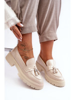 Patentované povalečové boty s třásněmi, světle béžová velenase