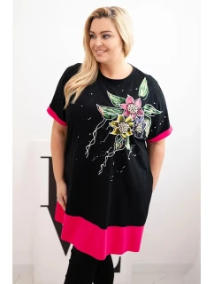 Dámská tunika Plus Size s květinovým vzorem a ozdobnými perličkami fuchsiová