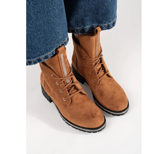 Designové dámské   kotníčkové boty bez podpatku