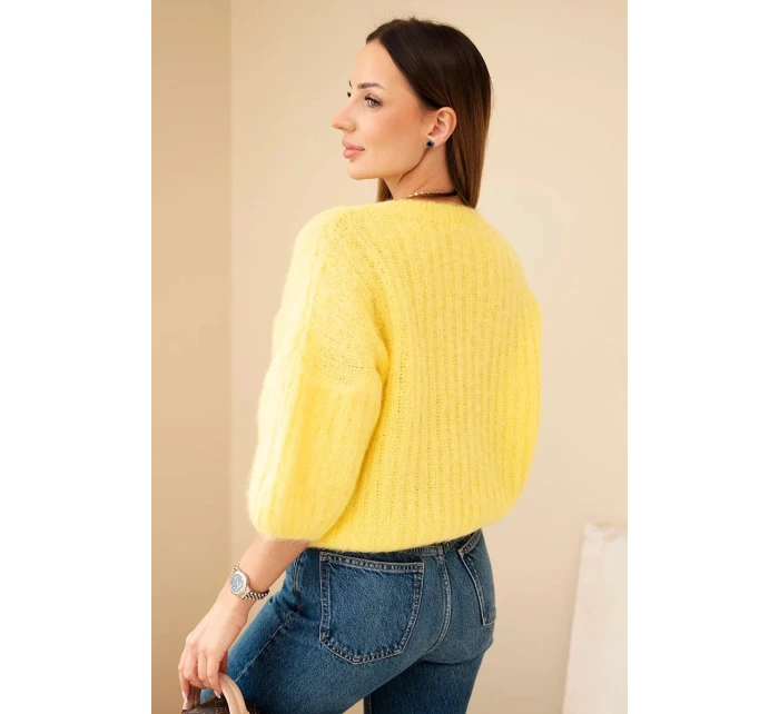 Svetr dámský z mohéru s krátkým rukávem žlutý Svetr dámský z mohéru s krátkým rukávem žlutý