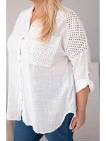 Dámská viskózová košile Plus Size s límečkem a model 22043034 vsadkou bílá - K-Fashion