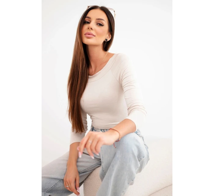 Dámská viskózová blůza s širokým výstřihem a dlouhým rukávem béžová Dámská viskózová blůza s širokým výstřihem a dlouhým rukávem béžová