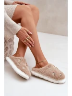 Kožené Pantofle S Tmavě Béžové model 21680853 - Boto Kožené Pantofle S Tmavě Béžové model 21680853 - Boto