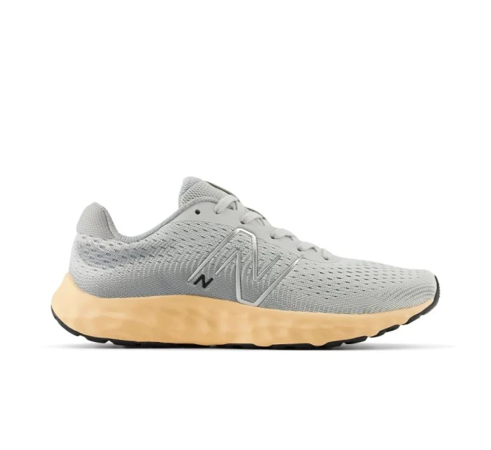 Běžecká obuv New Balance W520RM8