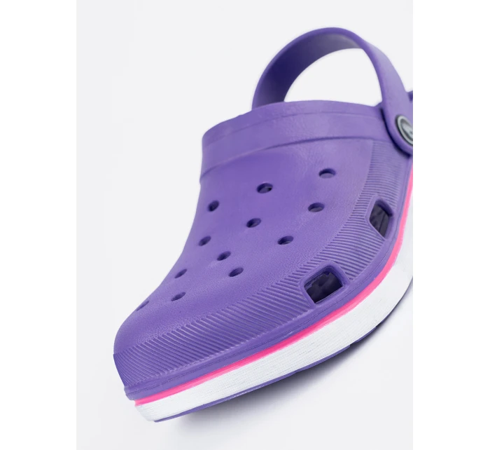 Luxusní fialové nazouváky dámské na plochém podpatku Luxusní fialové nazouváky dámské na plochém podpatku