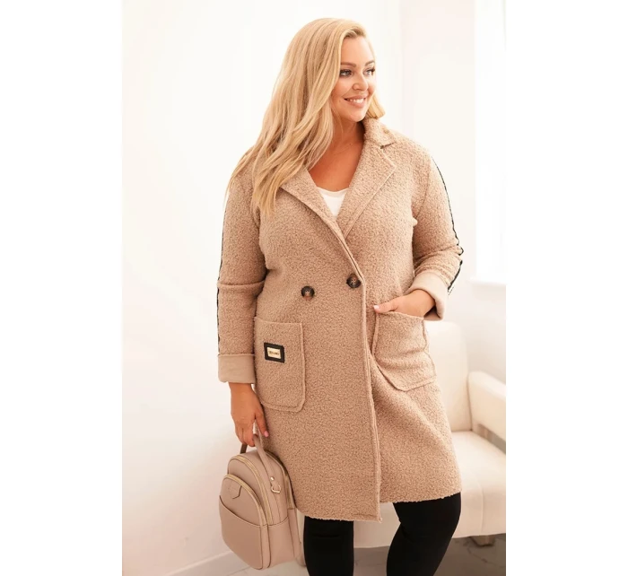 Dámský kabát Plus Size z umělé ovčí vlny s kapsami tmavě béžový Dámský kabát Plus Size z umělé ovčí vlny s kapsami tmavě béžový