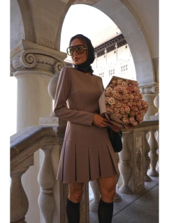 Šaty s záhyby mocca model 21295942 - Moe