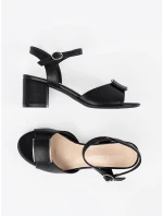 Stylové černé dámské  sandály na širokém podpatku