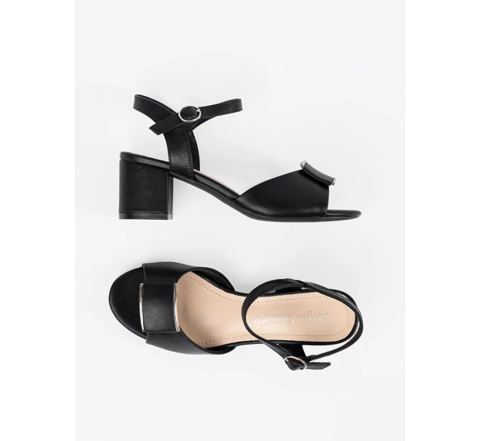 Stylové černé dámské  sandály na širokém podpatku