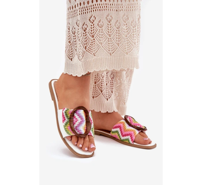 Dámské Ploché Pantofle S Přezkou Bílé model 21699417 - Boto Dámské Ploché Pantofle S Přezkou Bílé model 21699417 - Boto