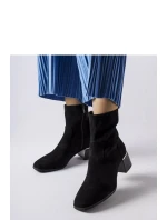 Boty na podpatku model 205871 Solea Boty na podpatku model 205871 Solea