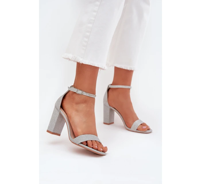 Sandály na podpatku  model 215641 Step in style