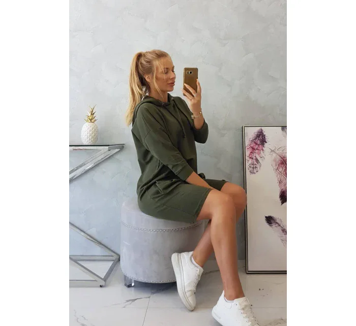 Kaki šaty s kapucí Kaki šaty s kapucí