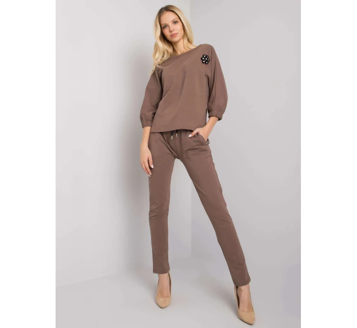 Souprava RV KMPL 7363.25P hnědá Souprava RV KMPL 7363.25P hnědá