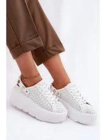 Kožené Ažurové Dámské Tenisky Na Platformě S Páskem Na Patě D&A LR61-7088 Bílé