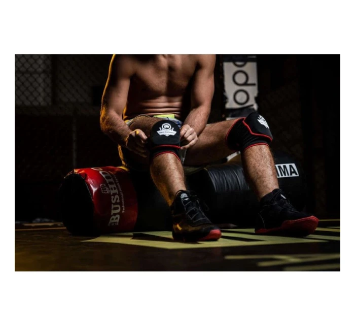 Chrániče návleky s S model 21438252 - DBX Bushido Chrániče návleky s S model 21438252 - DBX Bushido