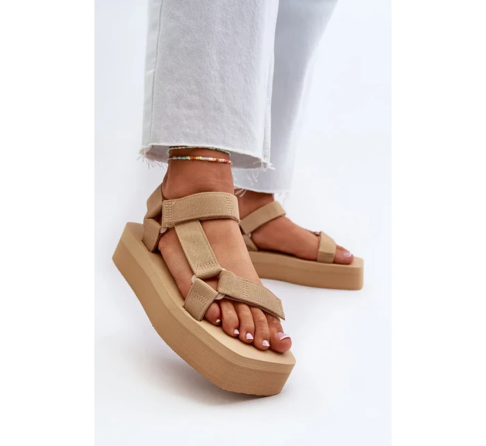 Dámské sandály na platformě Béžová Edireda Dámské sandály na platformě Béžová Edireda
