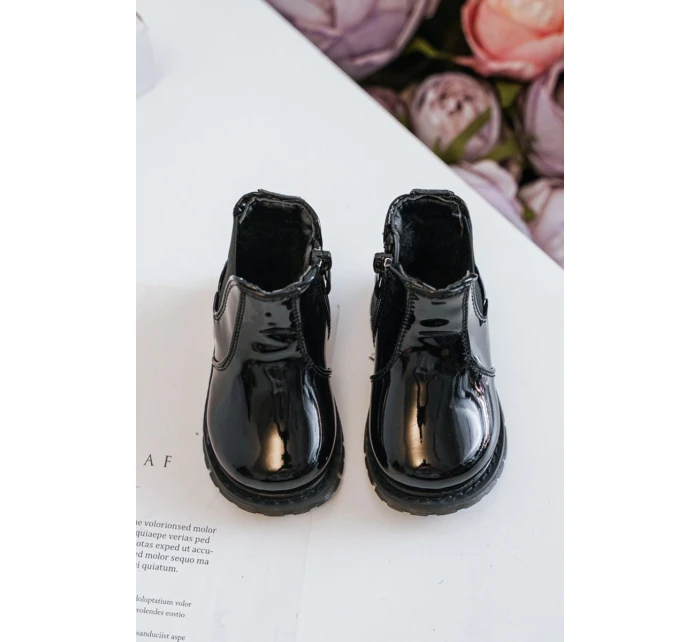 Dětské Lakované zateplené boty černé model 21597431 - Boto Dětské Lakované zateplené boty černé model 21597431 - Boto