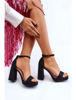 Lesklé Sandály Na Podpatku Černá model 21607019 - Boto Lesklé Sandály Na Podpatku Černá model 21607019 - Boto