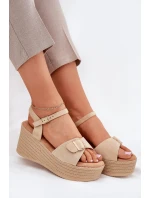 Dámské Sandály Na Klínu S Přezkou Khaki Liniella Dámské Sandály Na Klínu S Přezkou Khaki Liniella