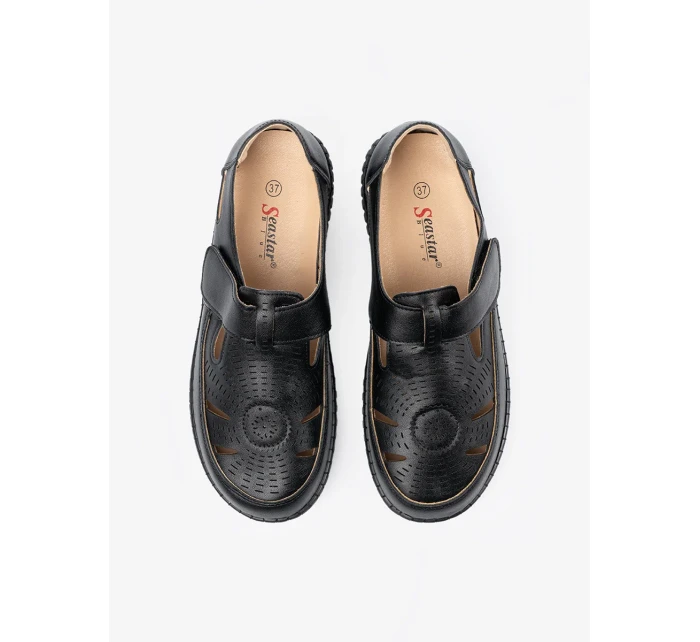 Výborné dámské  polobotky černé na plochém podpatku