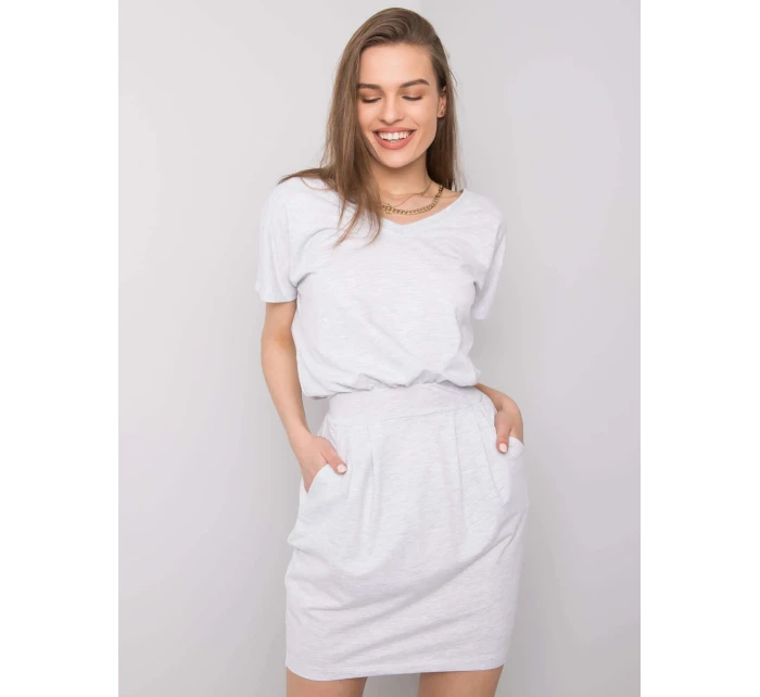 Sukienka RV SK model 20306547 jasny szary - FPrice Sukienka RV SK model 20306547 jasny szary - FPrice