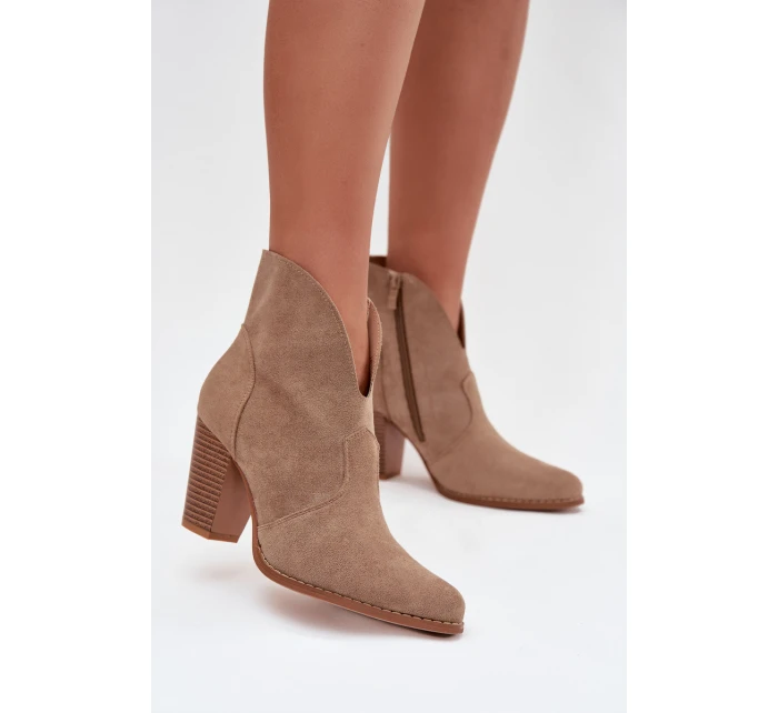 Dámské botky na podpatku z eko semiše Elvirae – Béžové