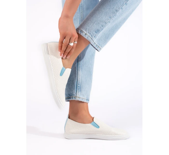 Zajímavé tenisky bílé dámské bez podpatku Zajímavé tenisky bílé dámské bez podpatku