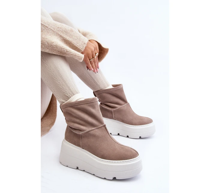 Kožené Dámské Boty Na Podpatku S Pásky  Bežové model 21644286 - Zazoo