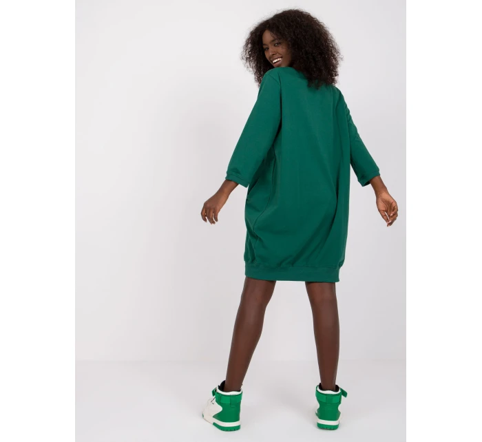Šaty RV SK model 21782250 tmavě zelená - FPrice Šaty RV SK model 21782250 tmavě zelená - FPrice