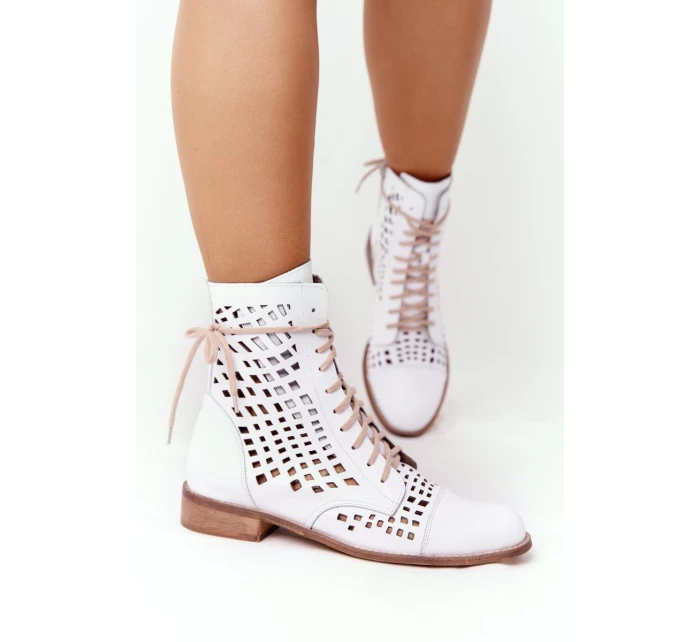 Prolamované Kožené Boty Nicole model 21549674 Bílé - Zazoo