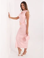 Sukienka IT SK model 22074605 jasny różowy - FPrice Sukienka IT SK model 22074605 jasny różowy - FPrice