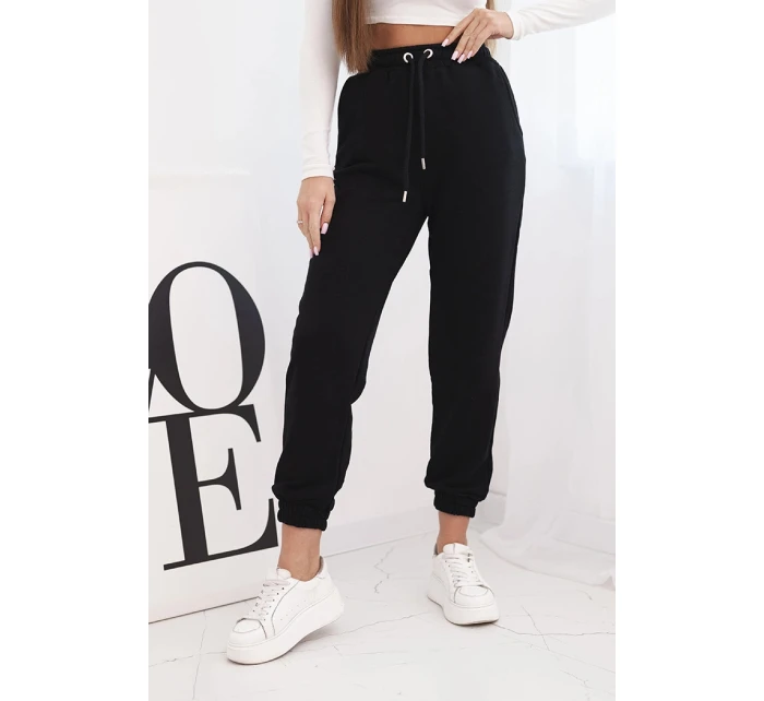 Dámské bavlněné kalhoty s gumou v pase černé Dámské bavlněné kalhoty s gumou v pase černé