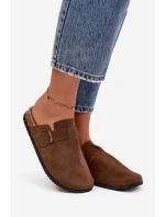 Dámské pantofle a chodaki na platformě s přezkou – hnědé Selio