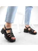 Gumové sandály s W model 20183821 - Zaxy