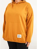 Dámská plus size viskózová mikina s kapucí a klokánkou kapsou musztardová