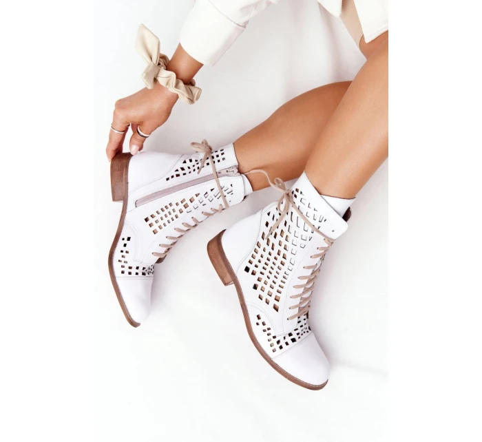 Prolamované Kožené Boty Nicole model 21549674 Bílé - Zazoo