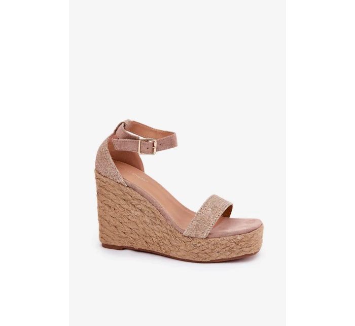 Bota na klínech model 209911 Step in style Bota na klínech model 209911 Step in style