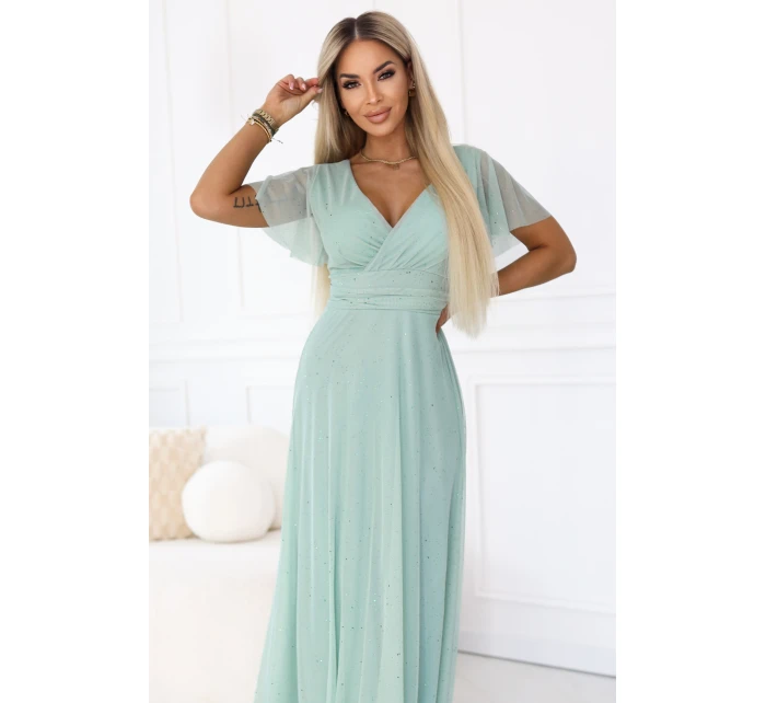 dlouhé třpytivé šaty s výstřihem a krátkými rukávy pistáciová barva model 22019068 - numoco basic