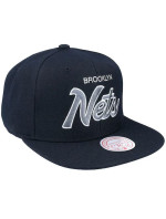 Mitchell & Ness NBA Brooklyn Nets Team Script 2.0 Snapback Nets Kšiltovka HHSS3280-BNEYYYPPPBLCK