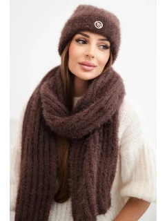 Dámský komplet čepice a dlouhý šátek z měkké příze hnědý