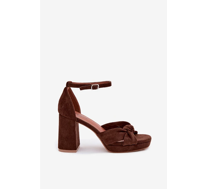 Dámské sandály na podpatku z imitace semiše čokoládové model 22107177 - Boto