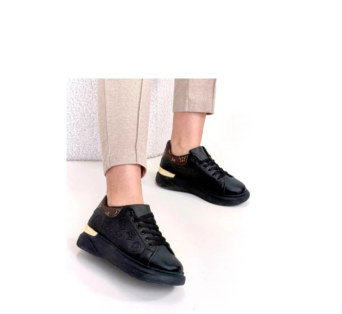 Sportovní obuv  model 224554 Solea